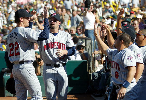 Radke shuts down the A's, 09/06/2002