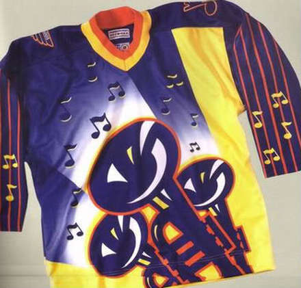 Tampa Bay's new third jersey: Shades of 1990 or do you like the look? - The  Hockey News