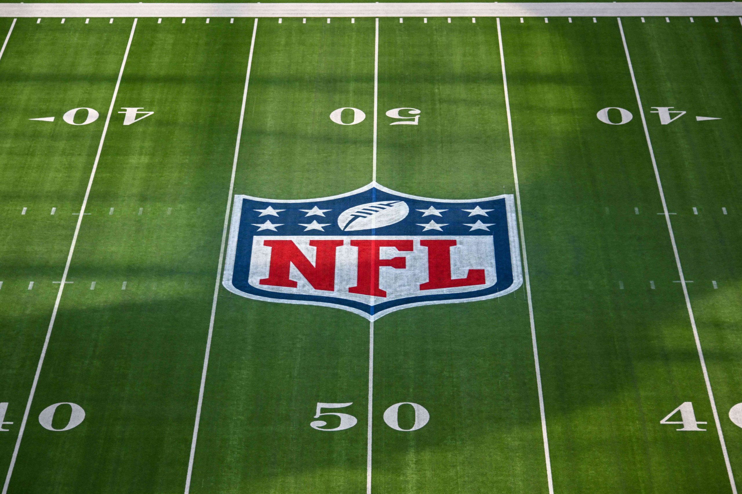 How To Watch NFL Football Games Online: DirecTV Sunday Ticket