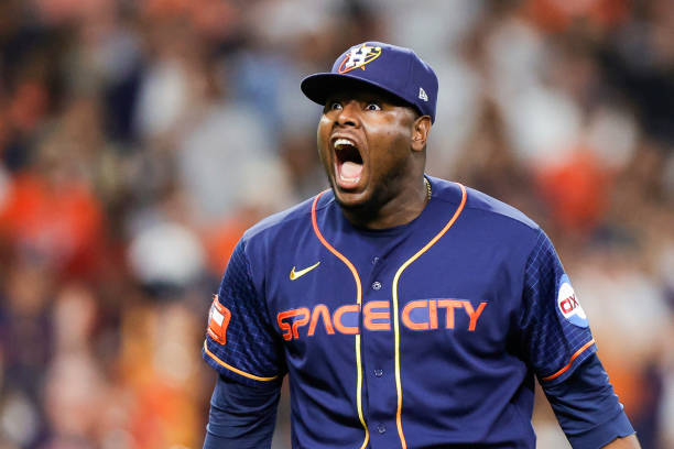 Benches clear after Astros pitcher taunts Mariners' Julio Rodriguez, Mariners