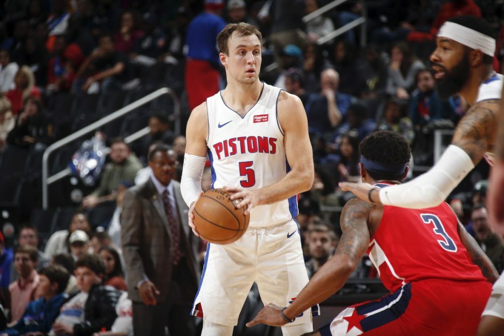 Luke Kennard plus for Zach Lavine