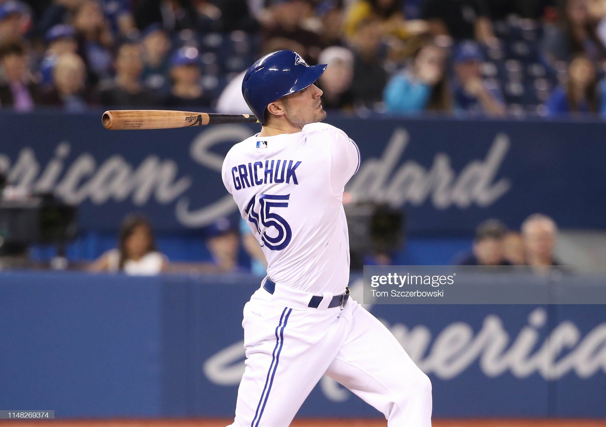 Rockies swap outfielders with Blue Jays: Tapia for Grichuk