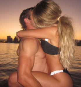 "Put her down and pick up footballs" - Fans go wild as Braxton Berrios and Alix Earle flaunt their non-exclusive romance with steamy kiss