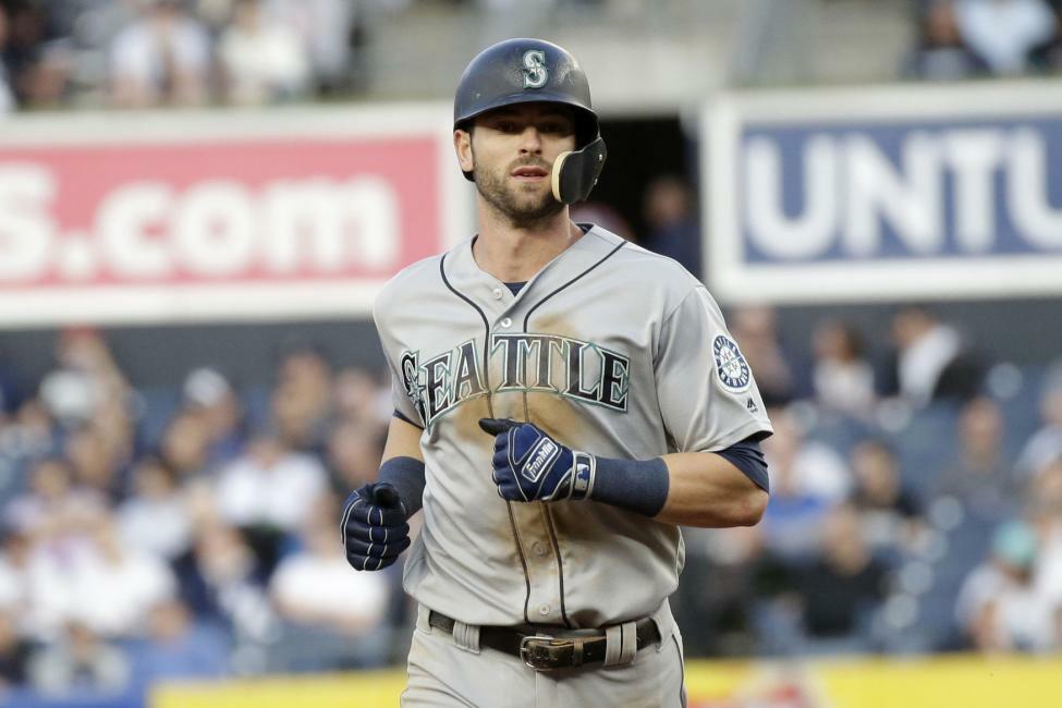 Nightengale] The Seattle Mariners have informed teams that closer Paul  Sewald, outfielder Teoscar Hernandez and first baseman Ty France are  available in trades. : r/Torontobluejays