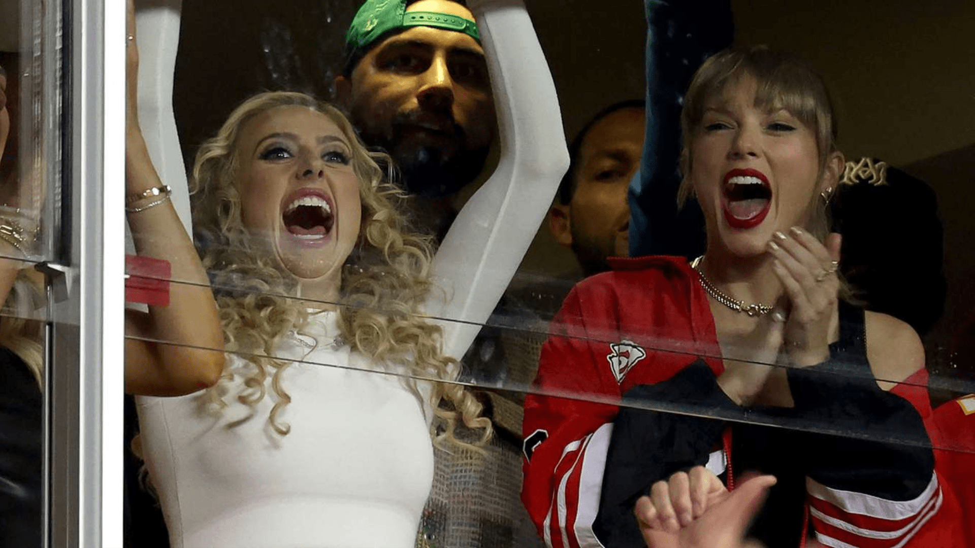 Sunday Night Football' Is A Sideshow To Tonight's Taylor Swift