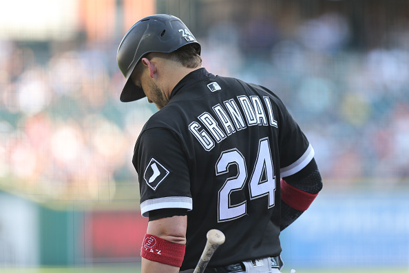 White Sox catcher Grandal out 4-6 weeks with torn tendon in left