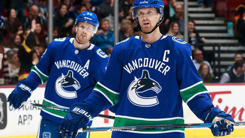 Canucks Advent