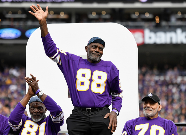 Alan Page, NFL legend and retired Minnesota Supreme Court justice, not  'notable' for Twitter verification