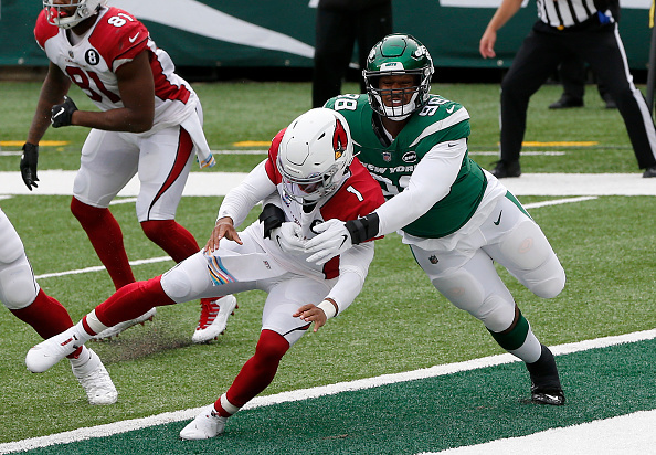 New York Jets defensive end Jabari Zuniga (92) rushes off the line