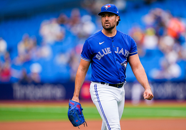 Toronto Blue Jays Can Still Re-Sign Robbie Ray After Jose Berrios