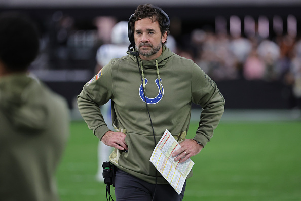 Joe Thomas slams Colts for Jeff Saturday hire: 'Most egregious