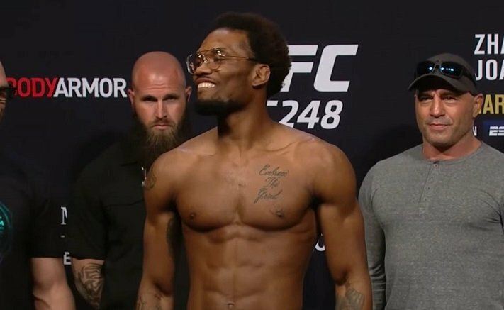 Jamall Emmers weighing in. Prelims