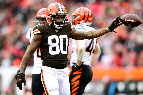 Browns defense Elfs up Joe Burrow in 24-3 rout of Bengals in the