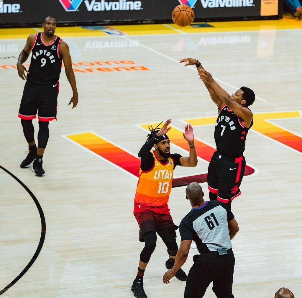 Kyle Lowry hits another clutch deep three over Mike Conley, the moment is never too big.