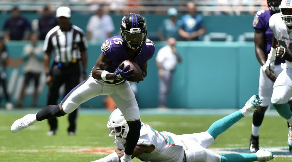 PHOTO BY ERIC ESPADA/GETTY IMAGES Baltimore Ravens wide receiver