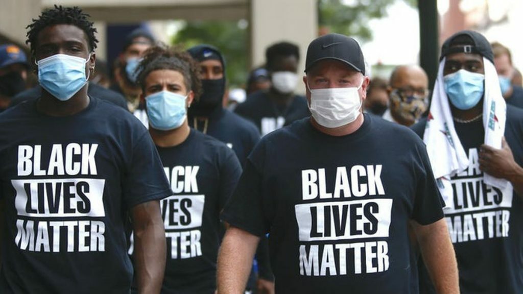 Kentucky Football march for Black Lives Matter