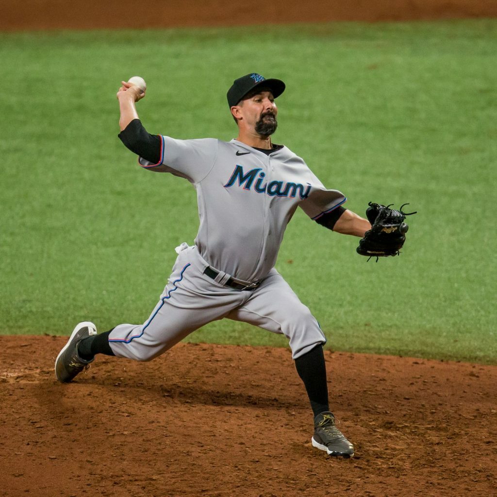 Marlins RHP Nick Vincent